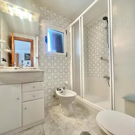 Hidalgo Levante Апартаменты *